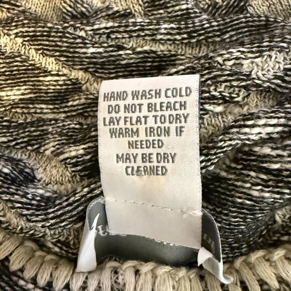 Soft Surroundings Zebra Print Fringe Knit Cardigan Sweater Women's Medium Shawl - Picture 13 of 13